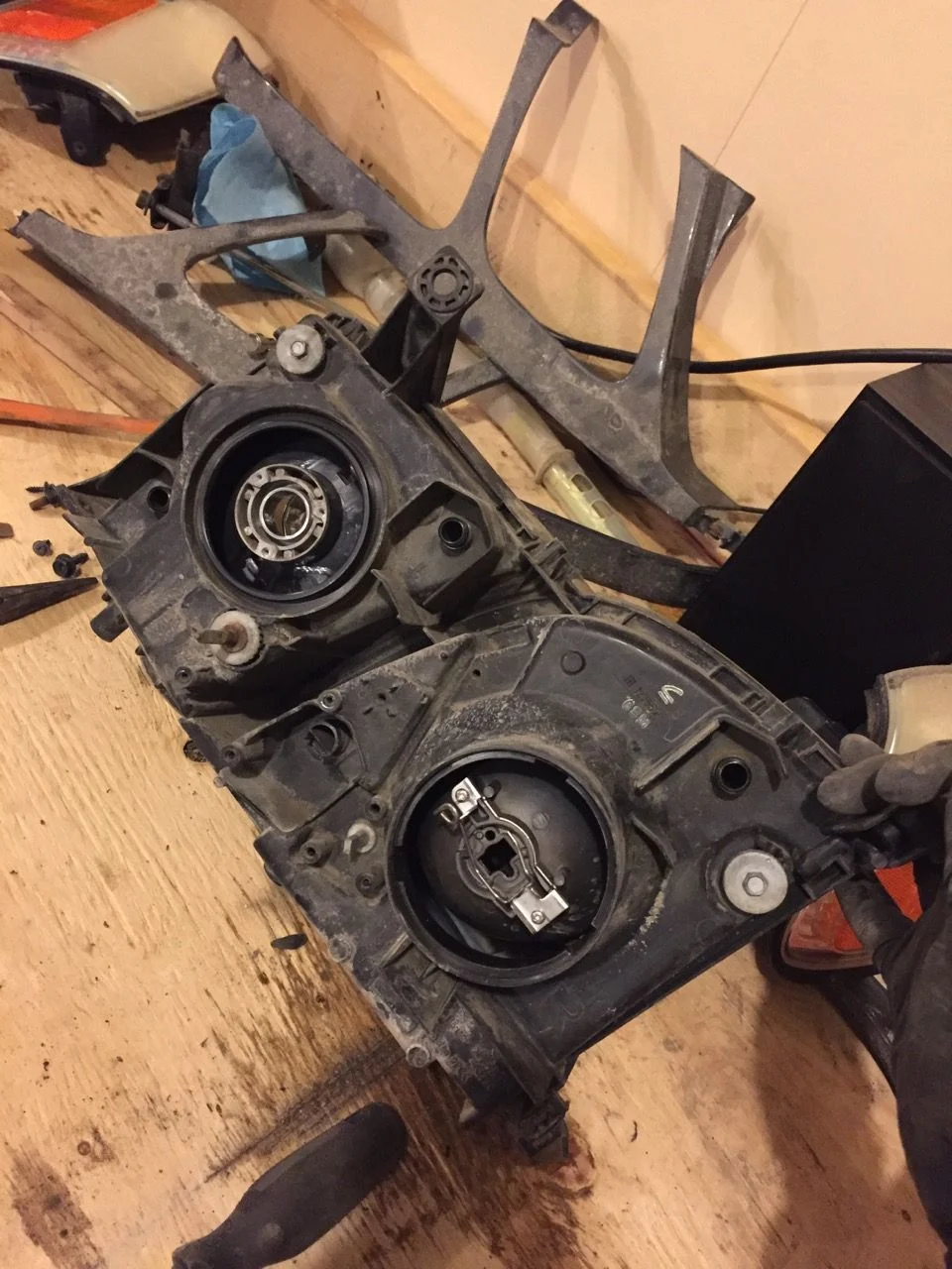 LX470 TSX projector retrofit 5