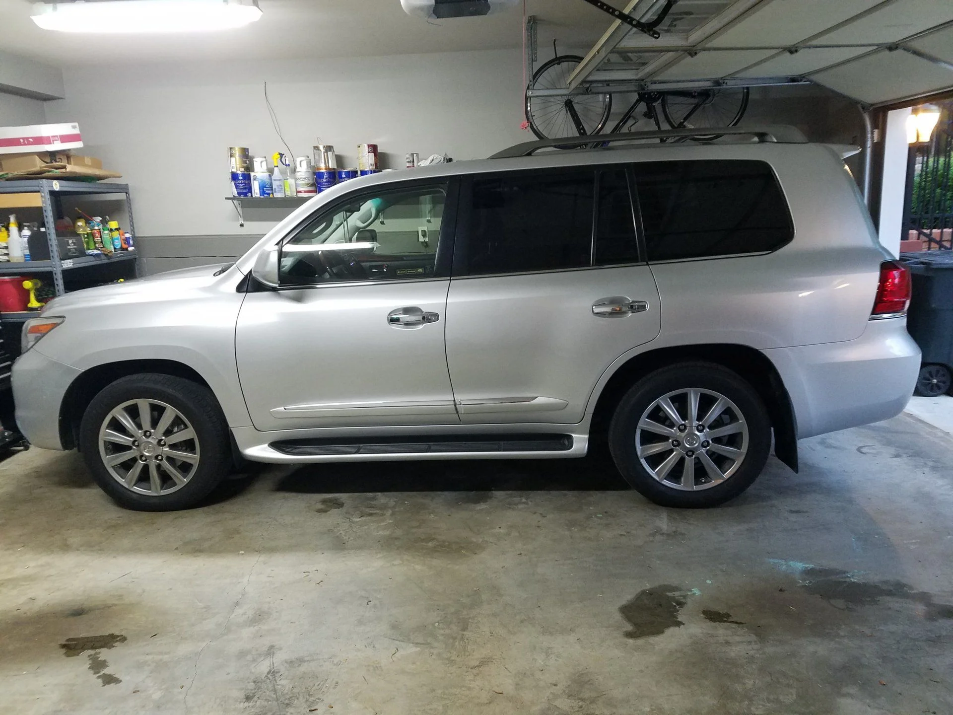 Lx570