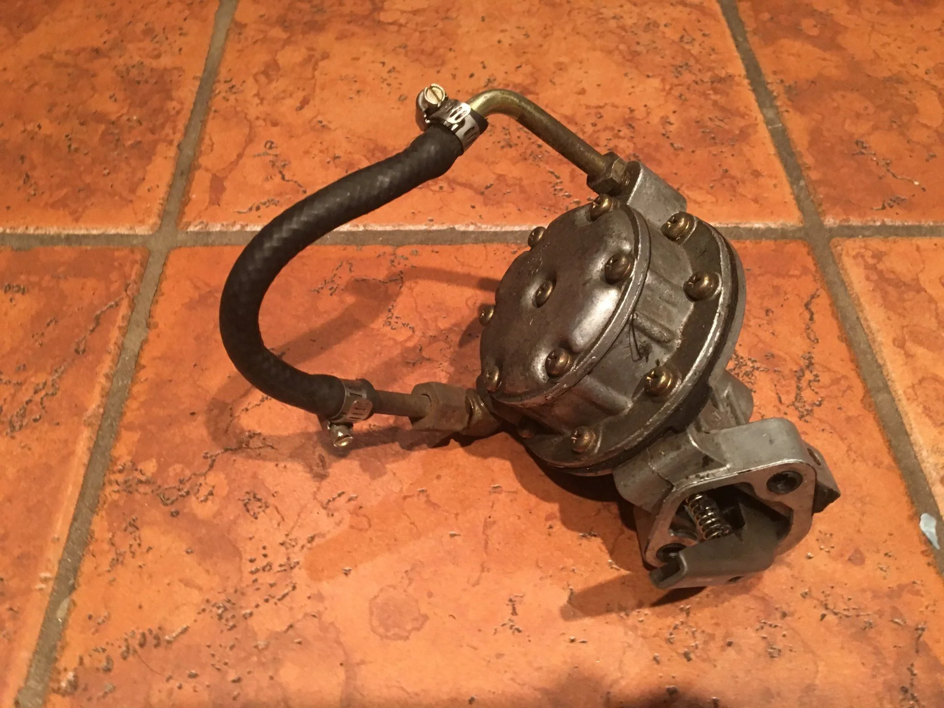 Mechanical fuel pump 1