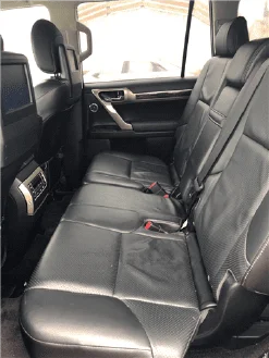 Middle seat