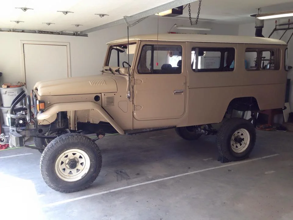 Mostly put back together, but now it looks funny with such small tires (31's). Need better tires
