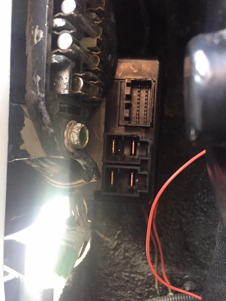 Mounted ECU