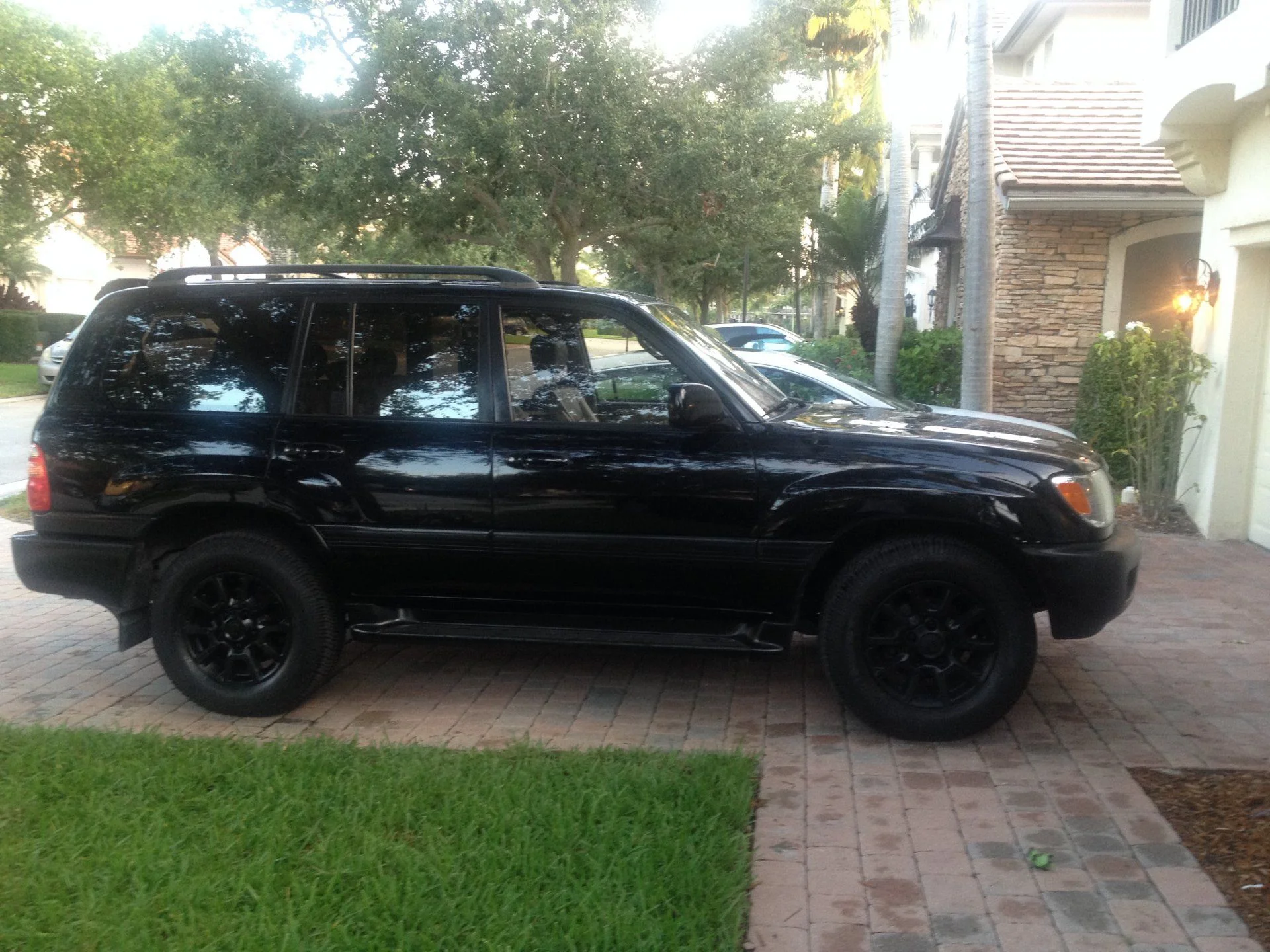 Murdered 100 Series Land Cruiser