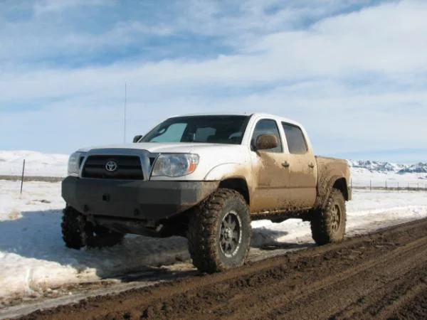 my last truck 05 with 3" lift and 36" Iroks