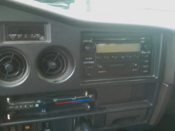 newer toyota cd player, keepin' it real