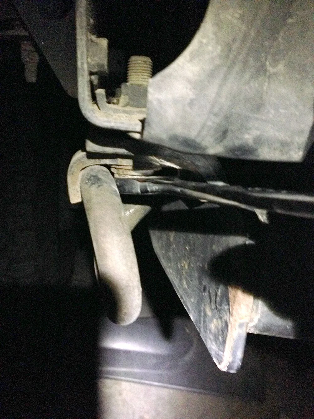 No room next to tow hook