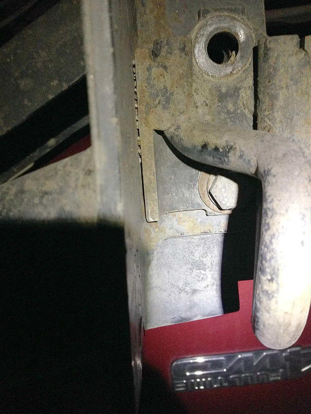 No room next to tow hook