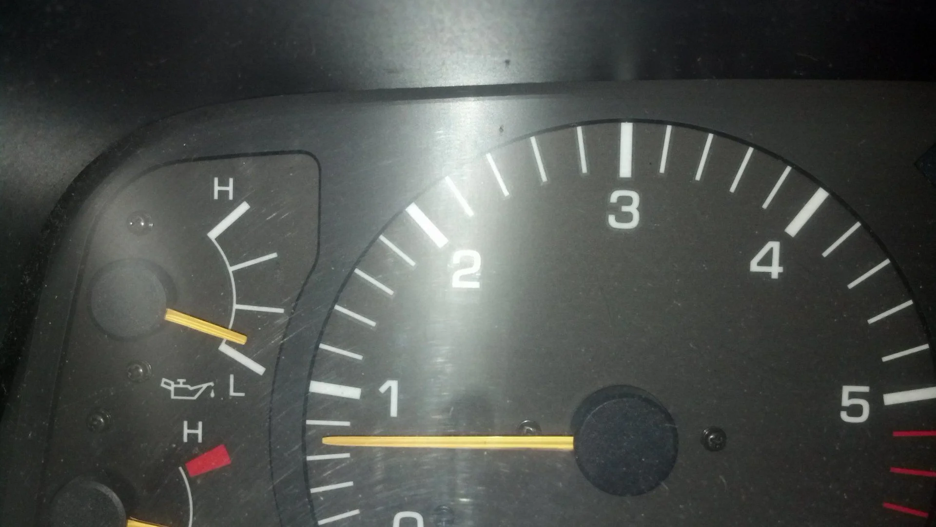 Oil Pressure in idle approx 5 min after cold start