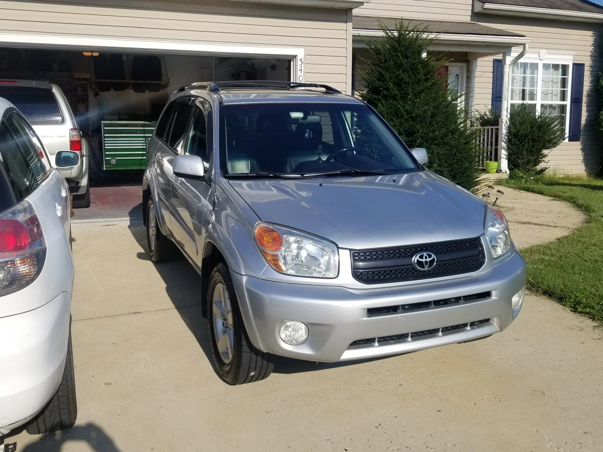 Our new Rav4 002
