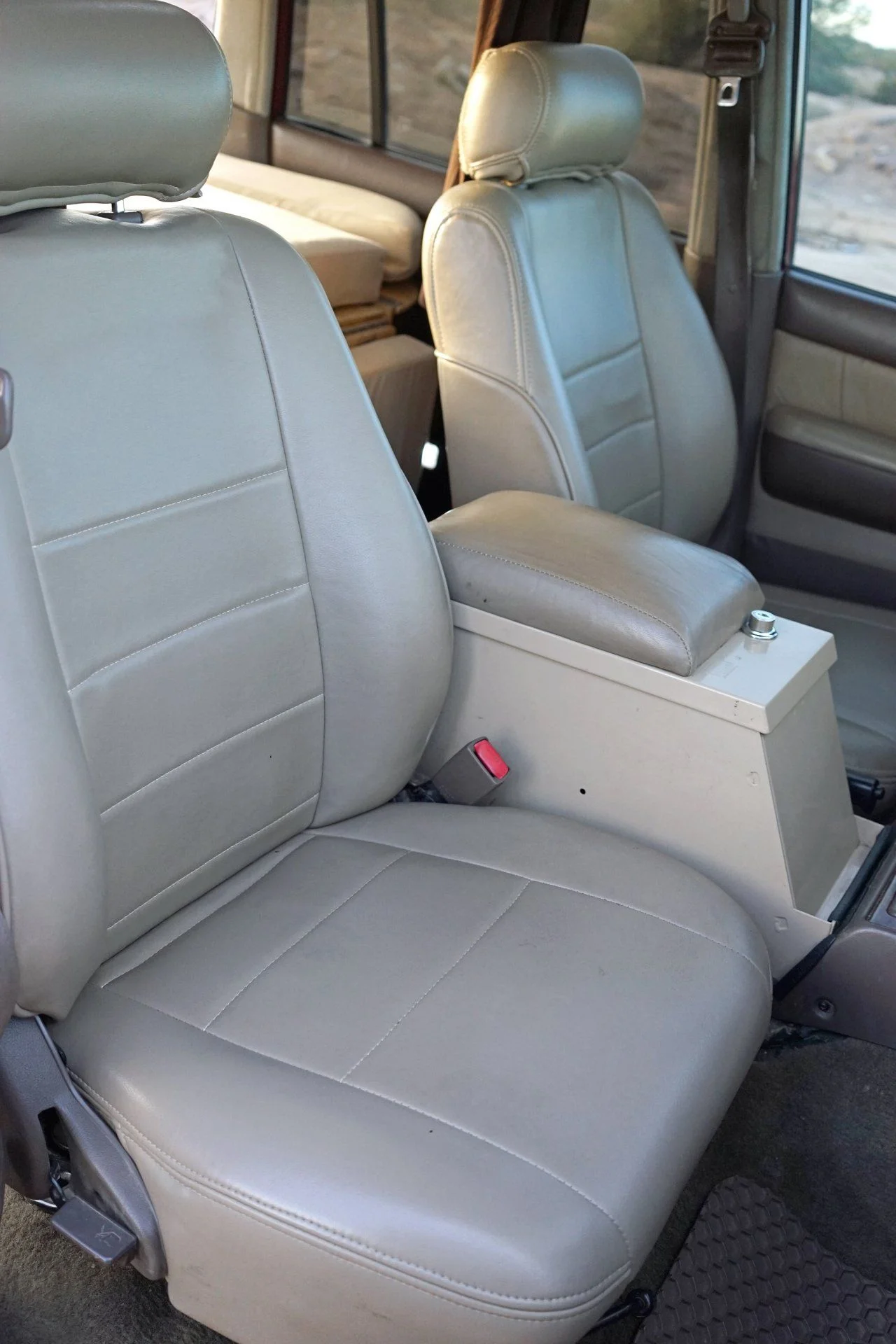 Overland The World's 4BTZJ80 - diesel conversion, Expo Build