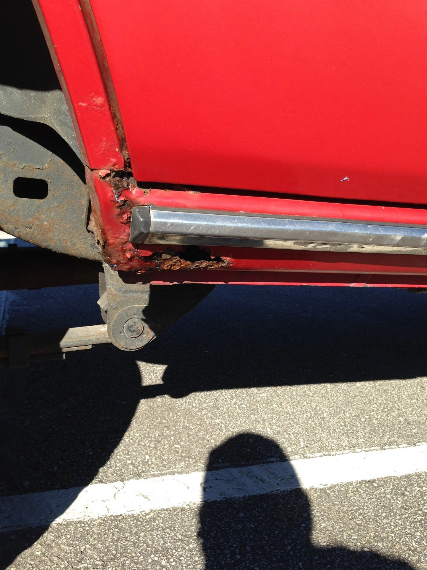 Passenger side rocker