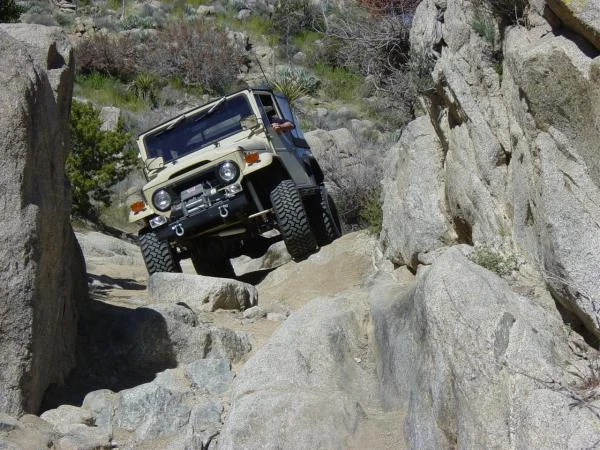Pinyon Mountain w SD 4 wheelers 008