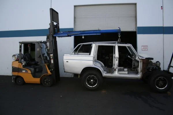 Pulling Body off Frame 3 2009