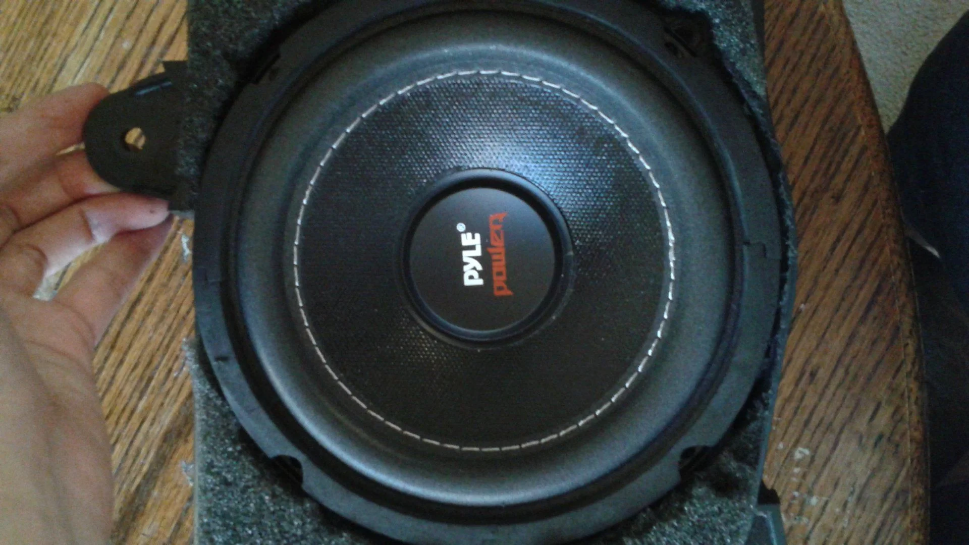 Pyle PLPW6D 6-Inch 600 Watt Dual 4 Ohm Subwoofer