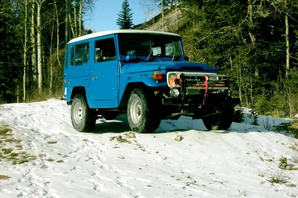 Rattle can special - "Farm Equipment Blue"