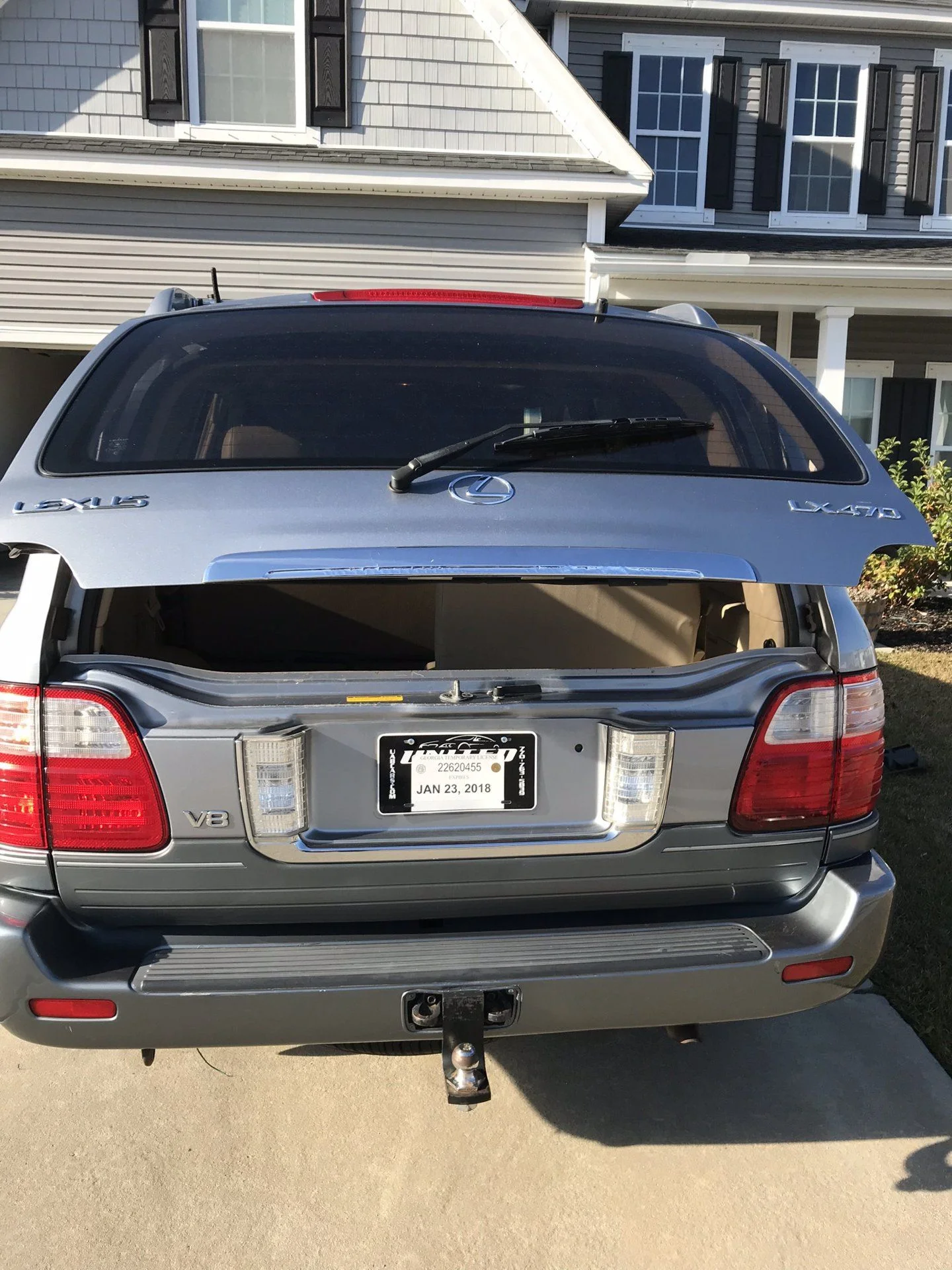 Rear liftgate struts were busted, along with the hood