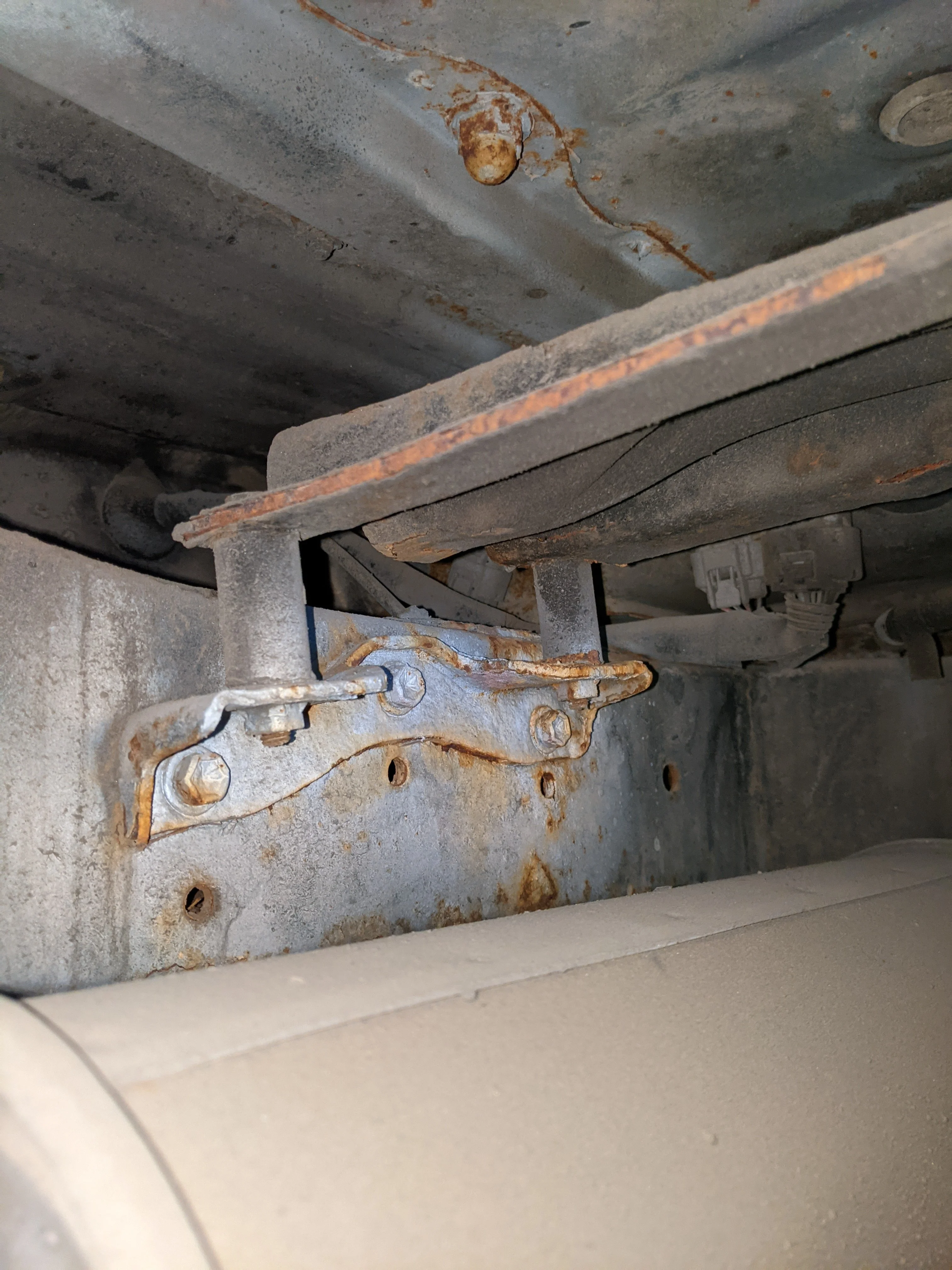 rear right inside.webp