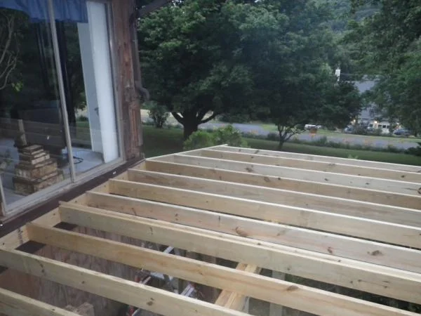 rebuilding my front deck 018