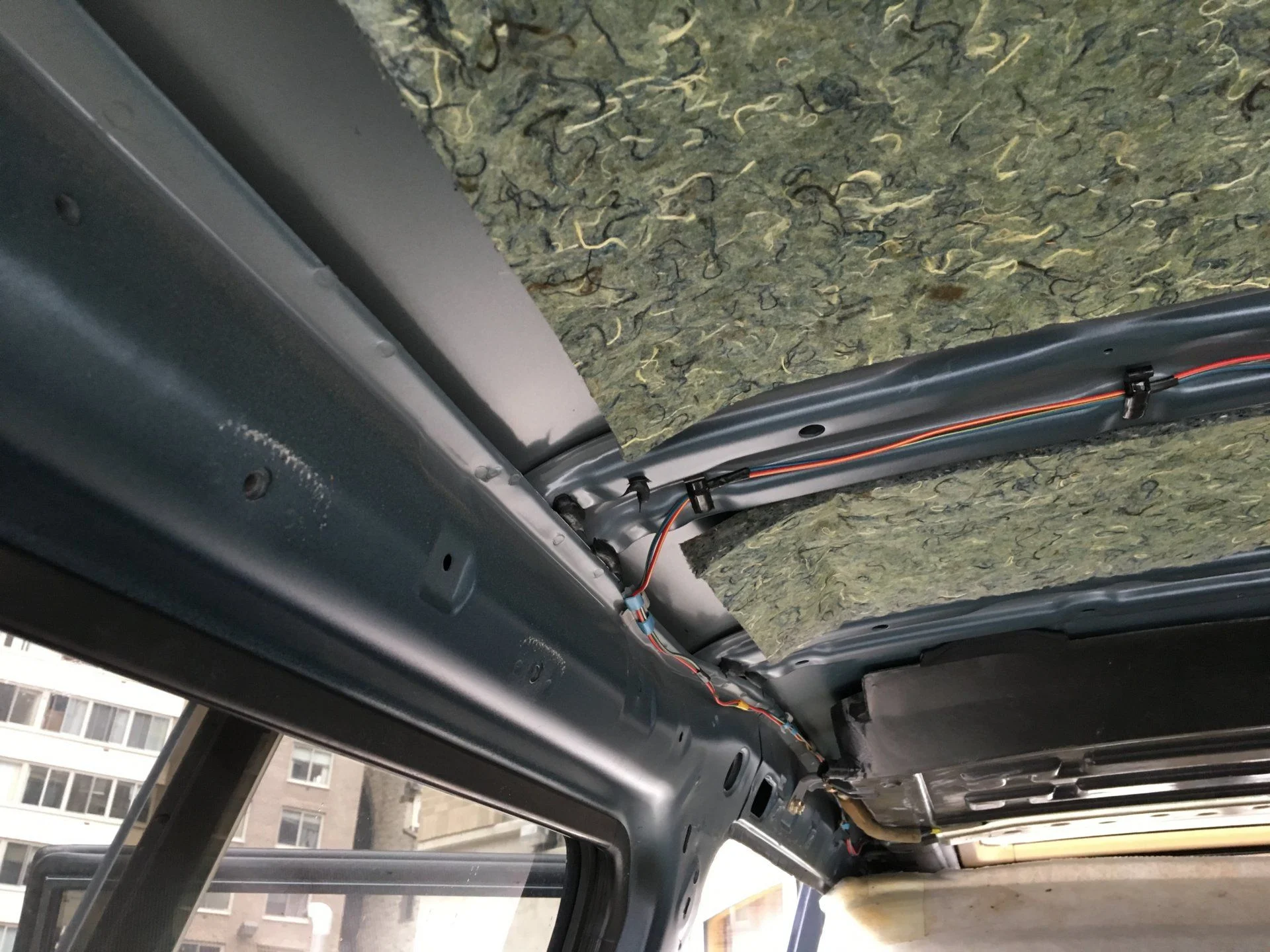 Revealing the roof with headliner removed