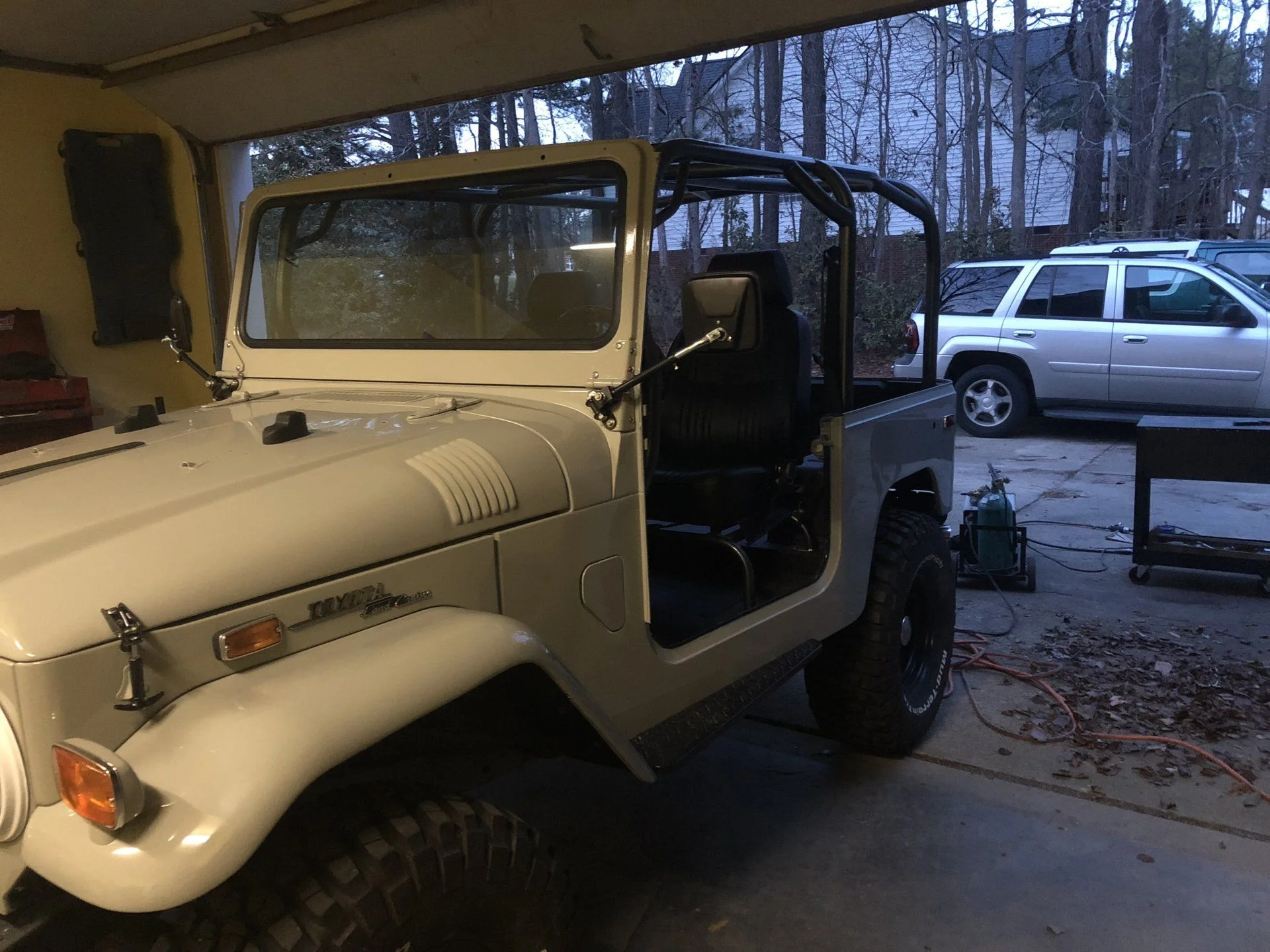 Roll Cage finished