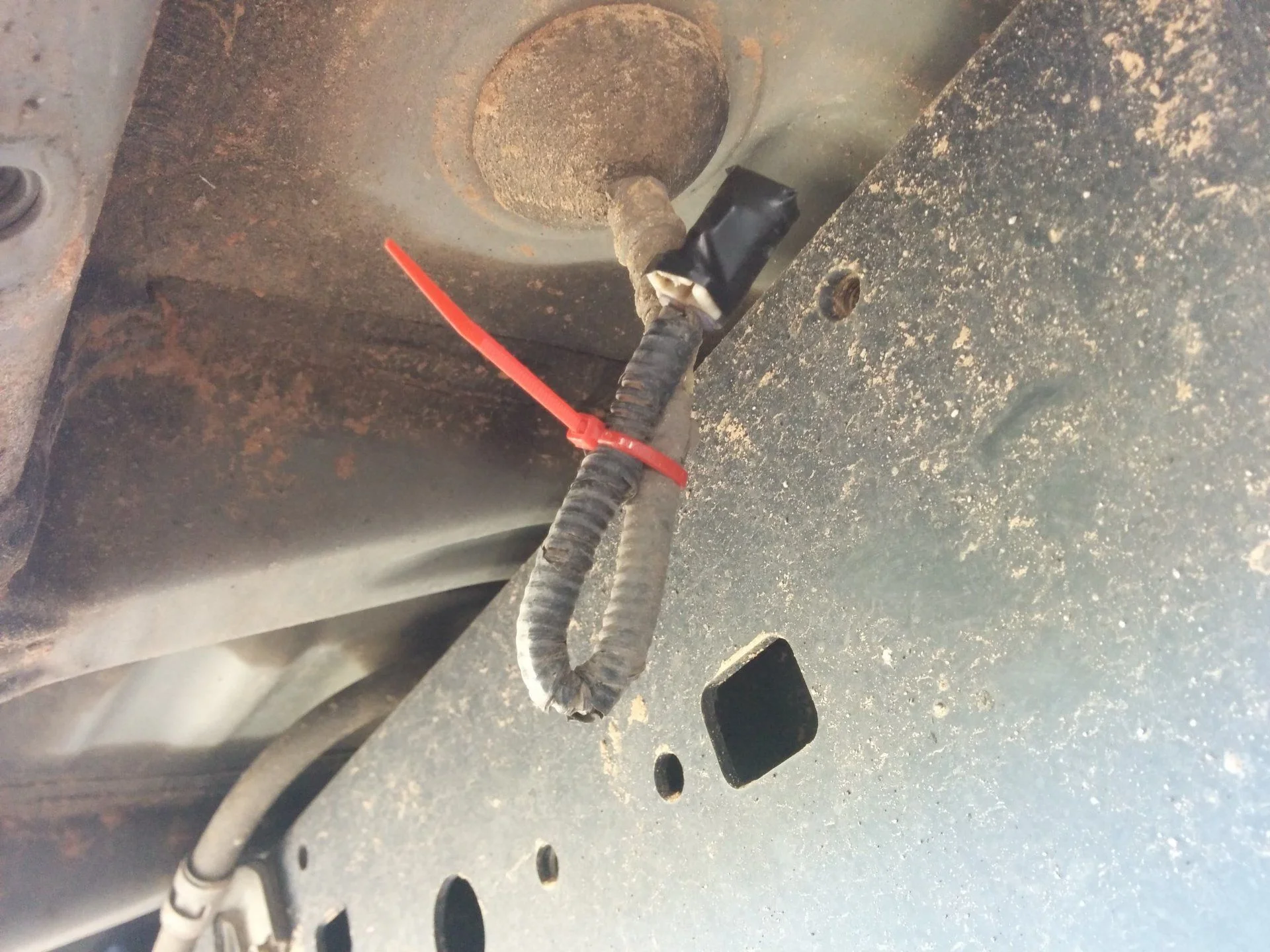 Running board delete lights plug tied