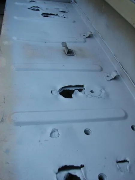 Sealing rust areas.