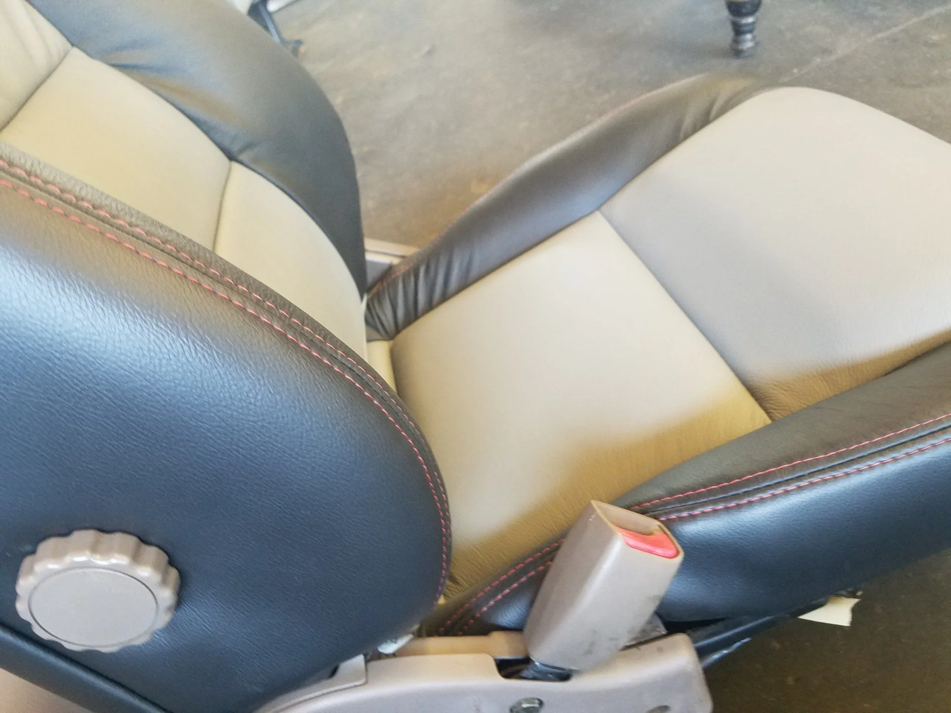 Seats FJ80