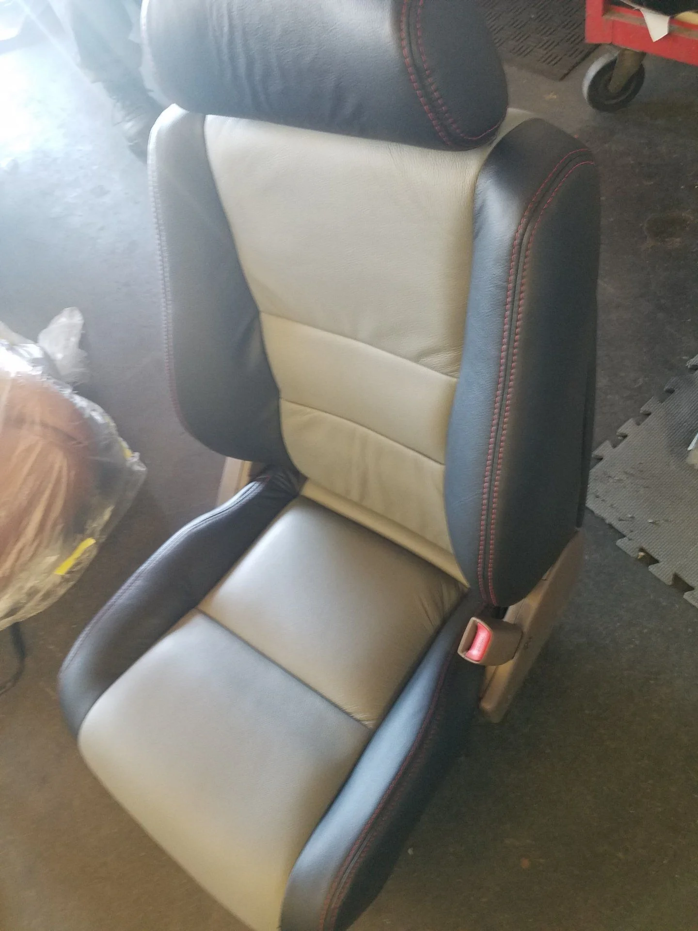 Seats FJ80