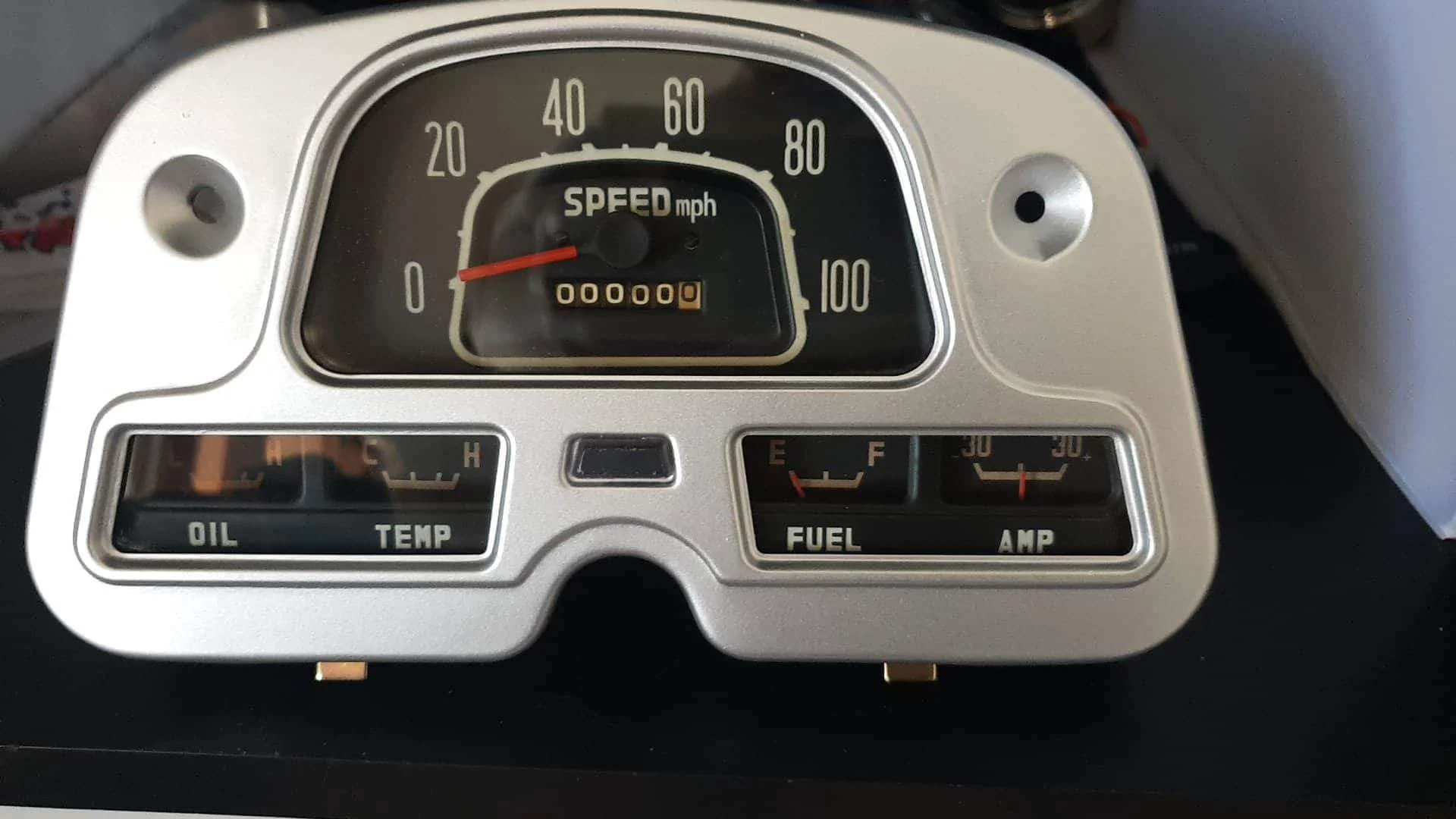 Speedo Gauge Assembly