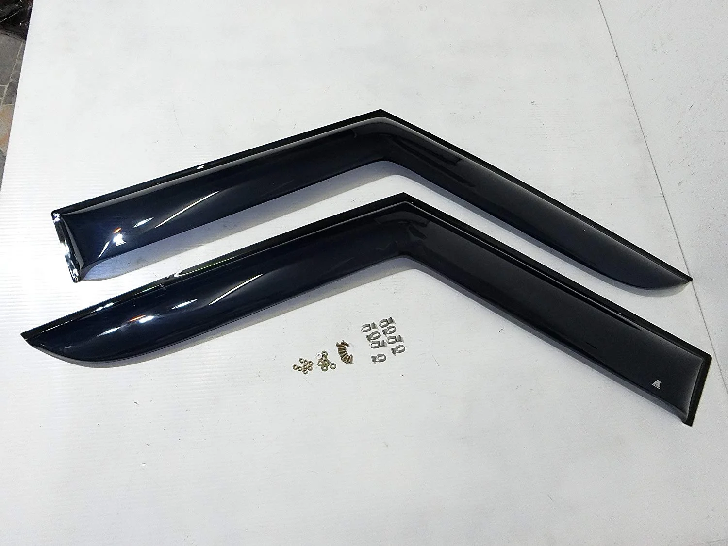 supposed 70 series window visors