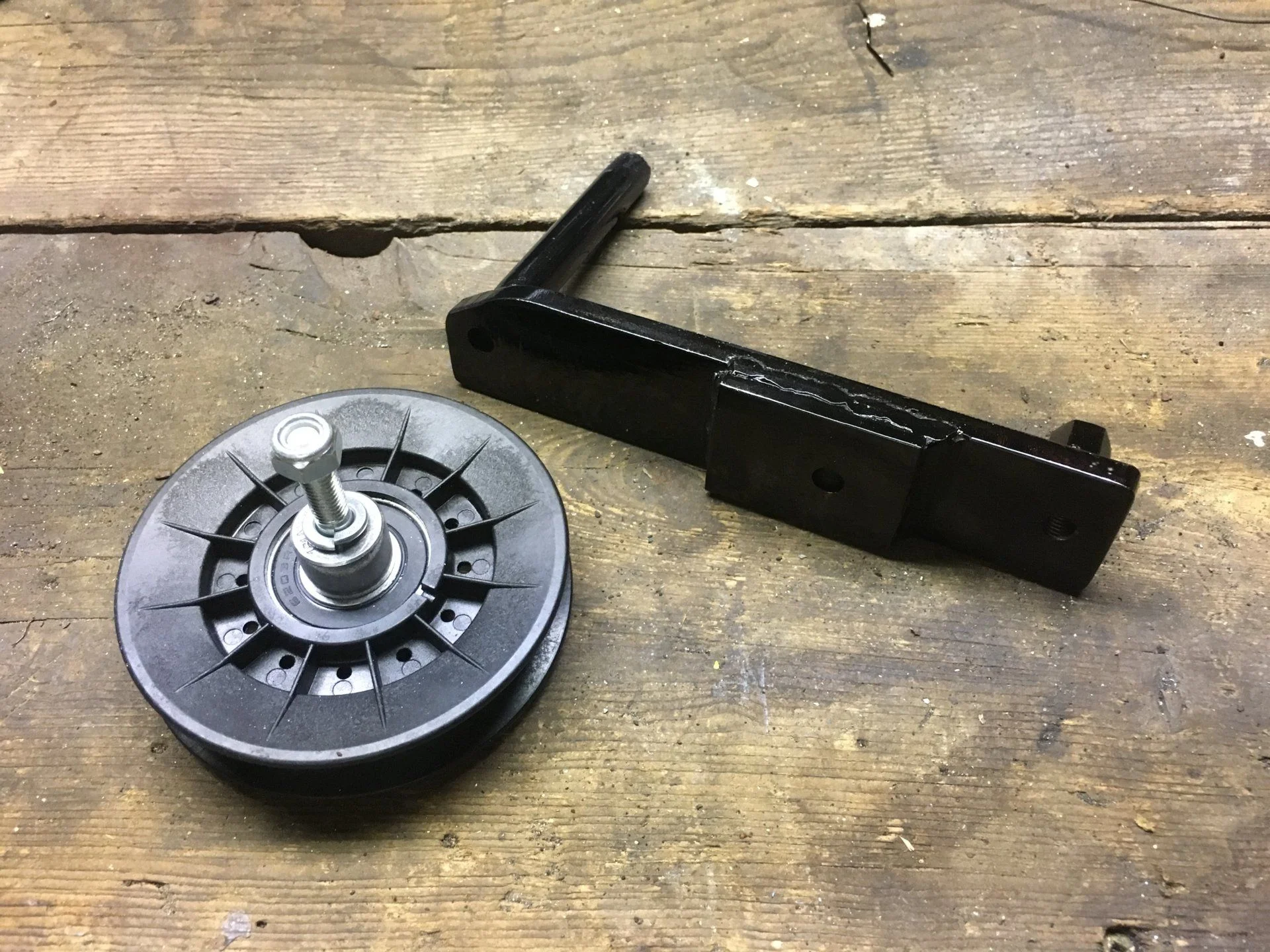 Tensioner