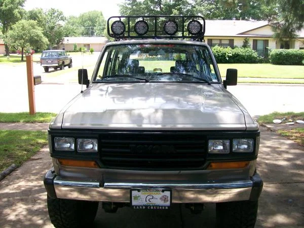 The blacked out grille