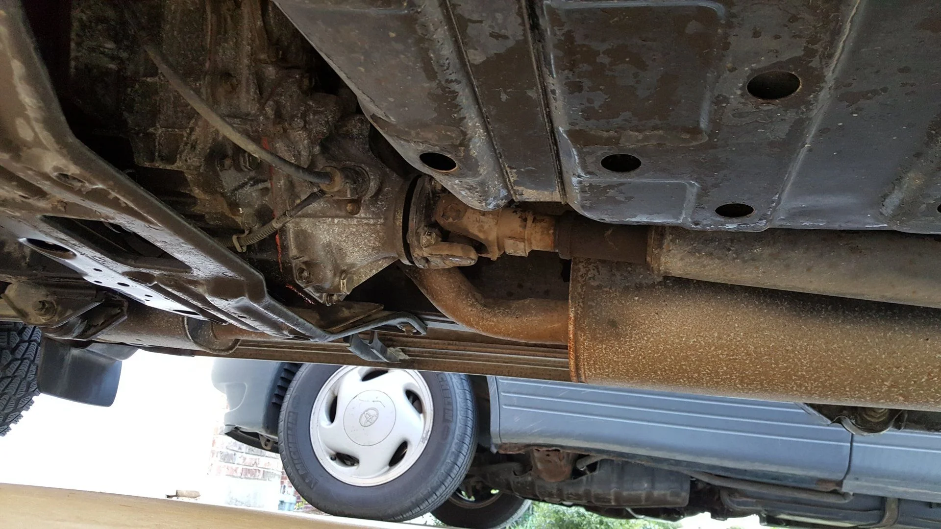 Transfer case hdj81