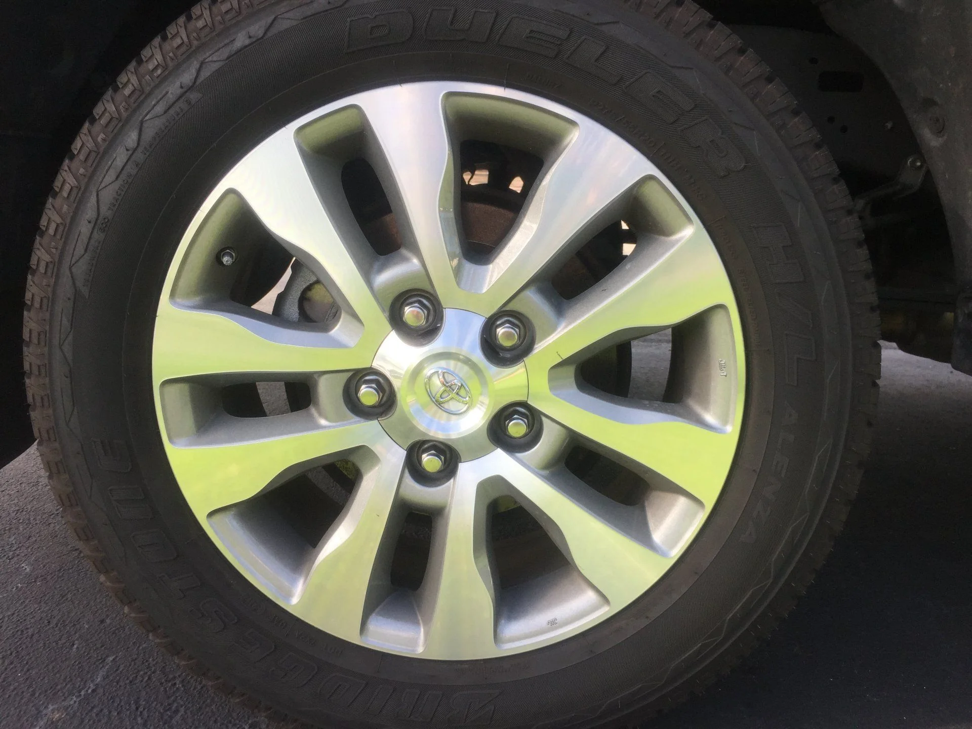 Tundra Platinum Wheels 1