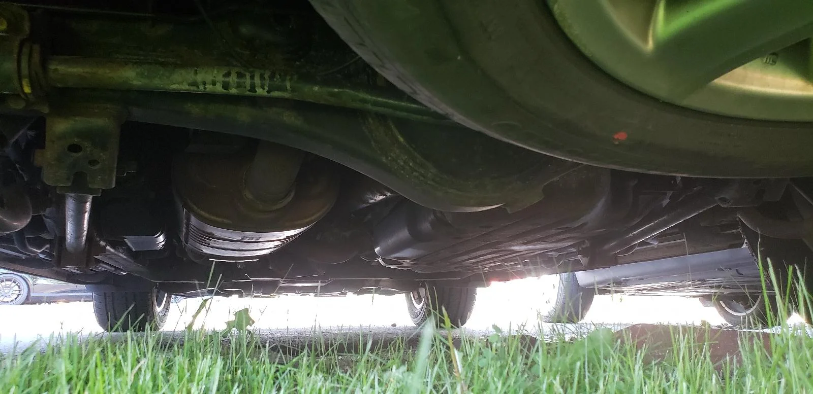 under carriage 2