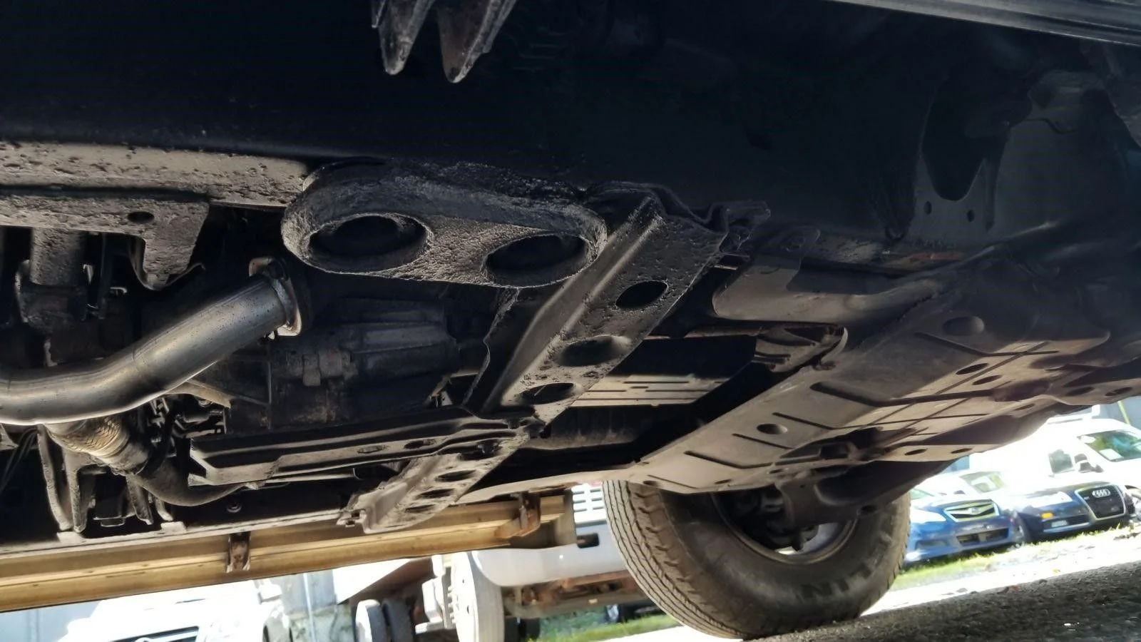 Undercarriage 3