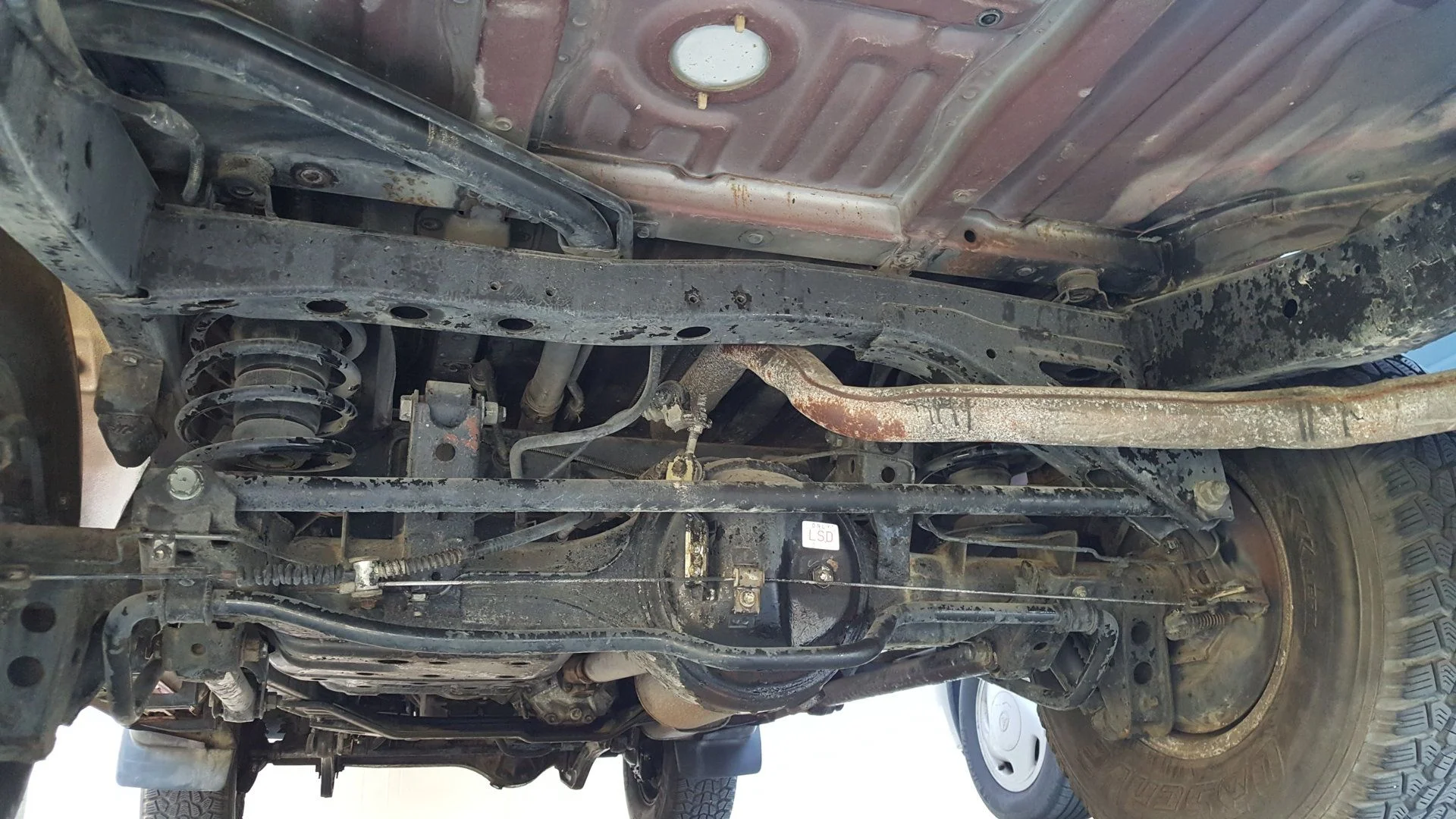 Undercarriage rear hdj81