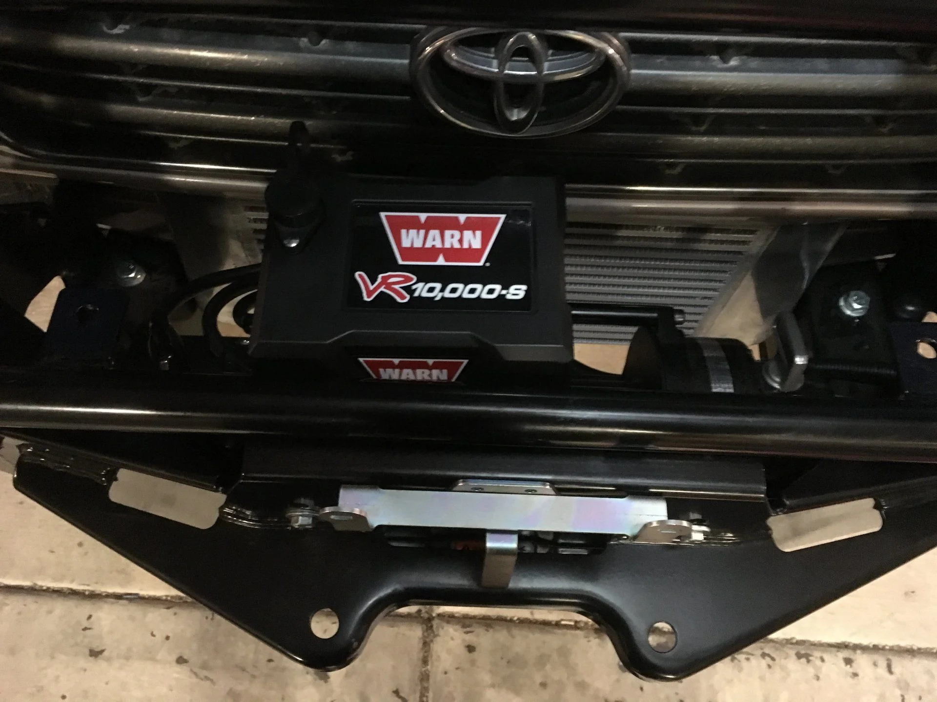 VR10000 Winch