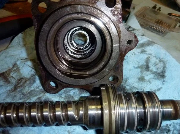 Worm input shaft.jpg