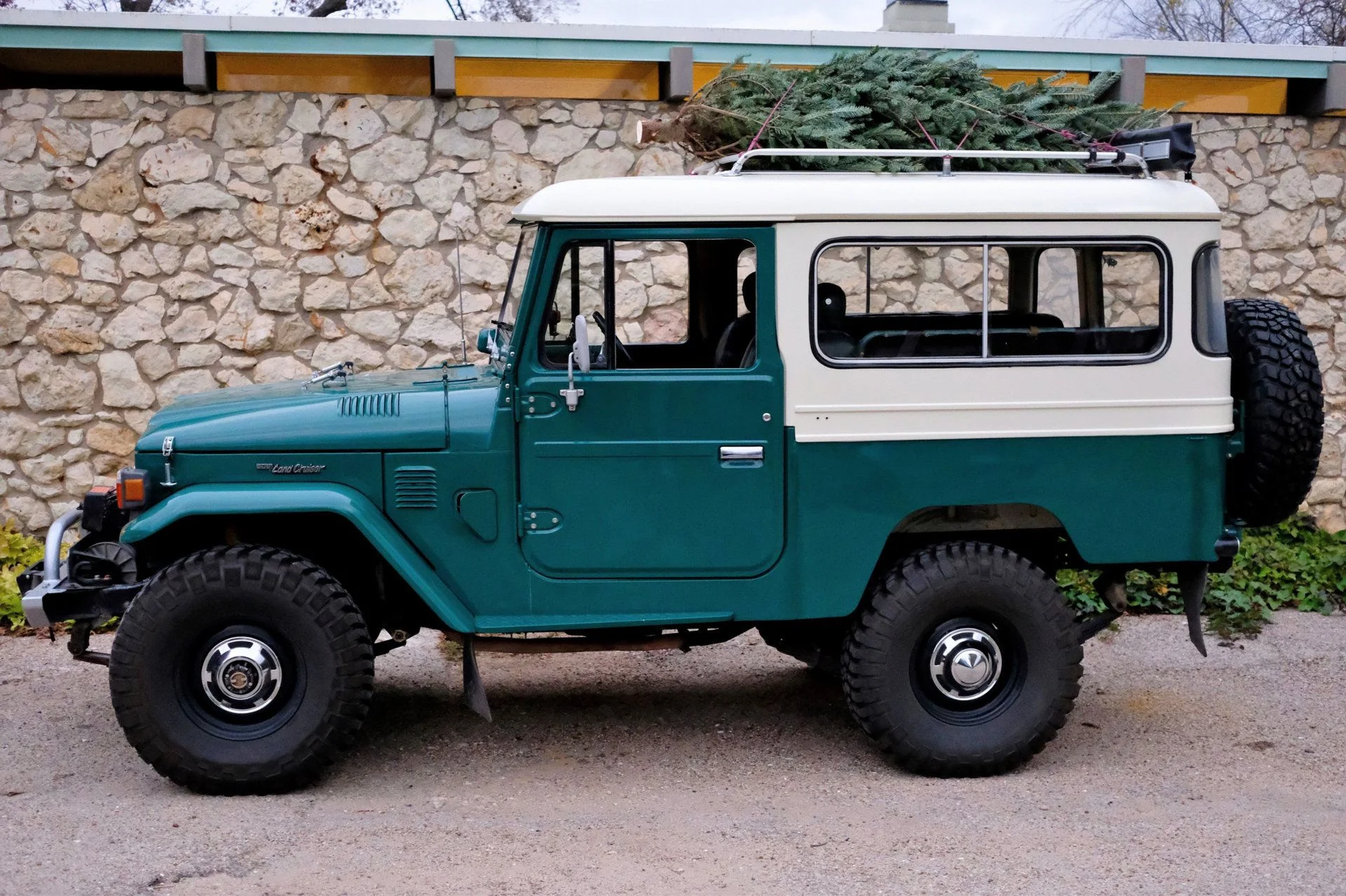 XMAS FJ43