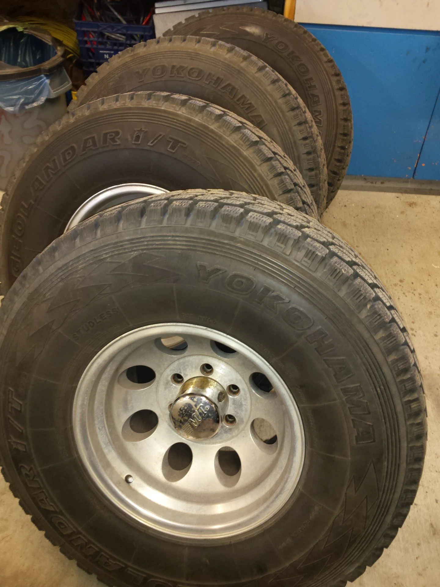 For Sale Yokohama Geolander I T 315 75r16 Winters On Mickey Thompson Classic Iiis In Edmonton Alberta Ih8mud Forum