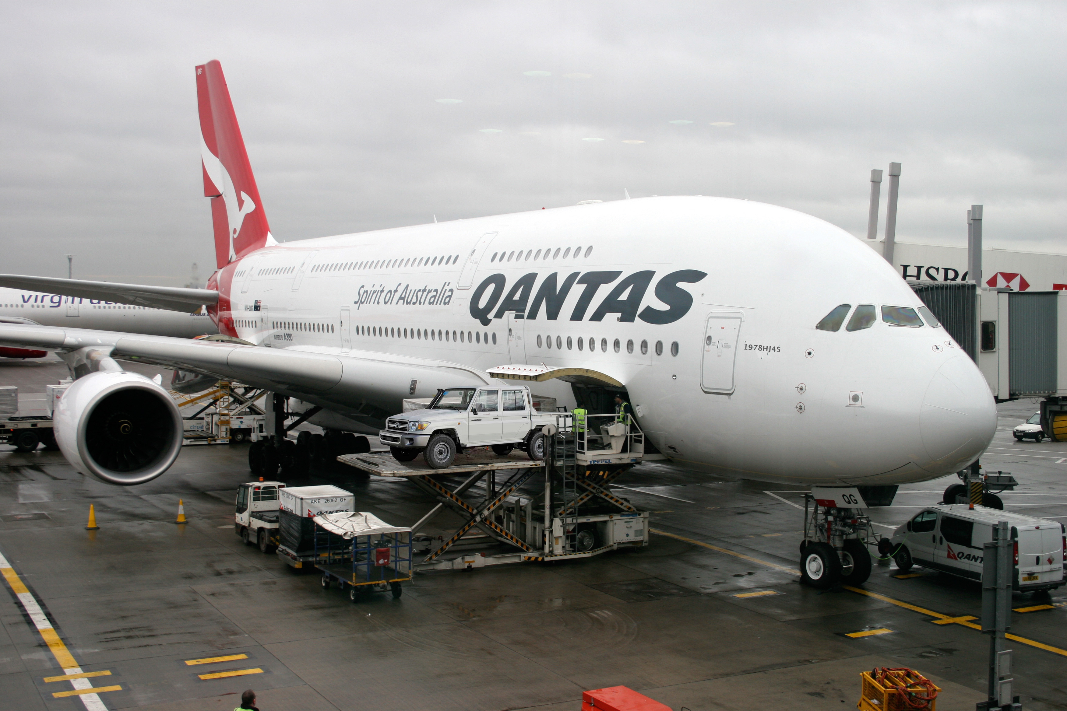 Qantas79.jpg