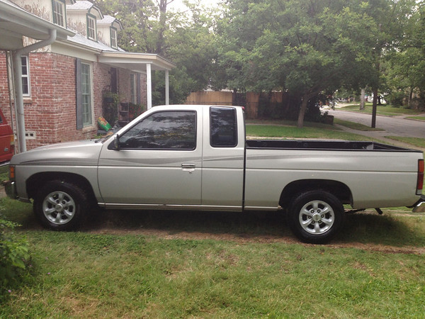 1997 Nissan Pickup King Cab 2Wd Auto 4 cylinder - Fort Worth Texas