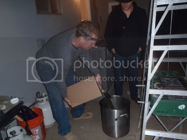 TurkeyFry008640x480_zps8b547c19.jpg