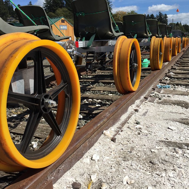 29065792653_d7d1b773e6_z.jpg