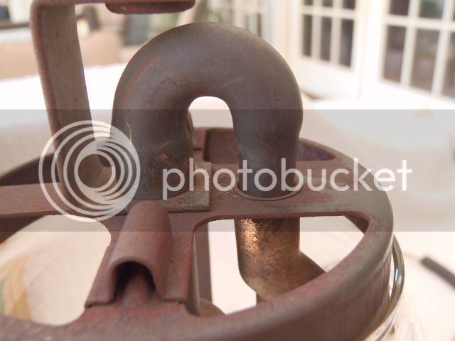Smallsingles010640x480_zpscd64372a.jpg