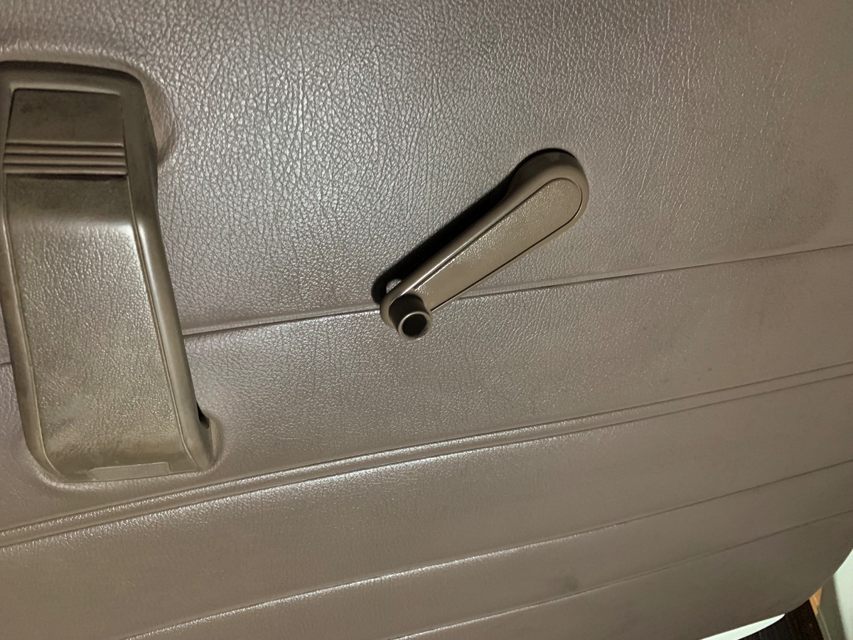 200noknob.jpg