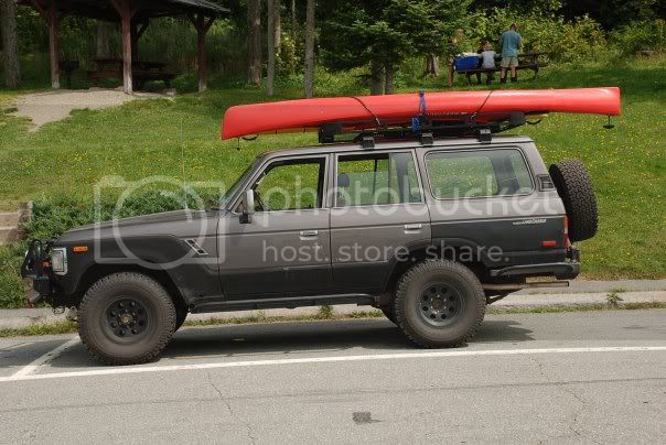 kayaks-1.jpg