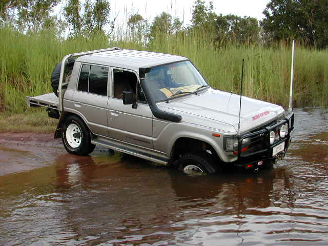 FJ62%20flatbed.jpg