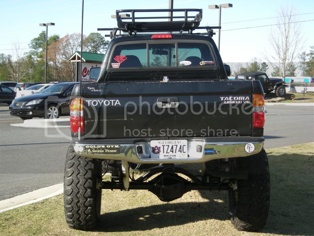 tacoma4x4048.jpg